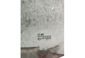 Vitre avant gauche MERCEDES CITAN 1 415 Photo n°1