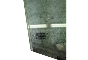 Custode avant droit (porte) OPEL MOVANO B Photo n°1