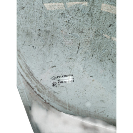 Vitre avant droit OPEL MOVANO B