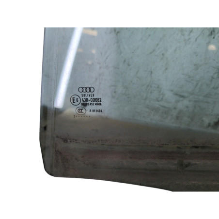 Vitre arriere gauche AUDI A6 4