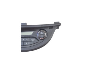 Commande chauffage TOYOTA YARIS 3 Photo n°4