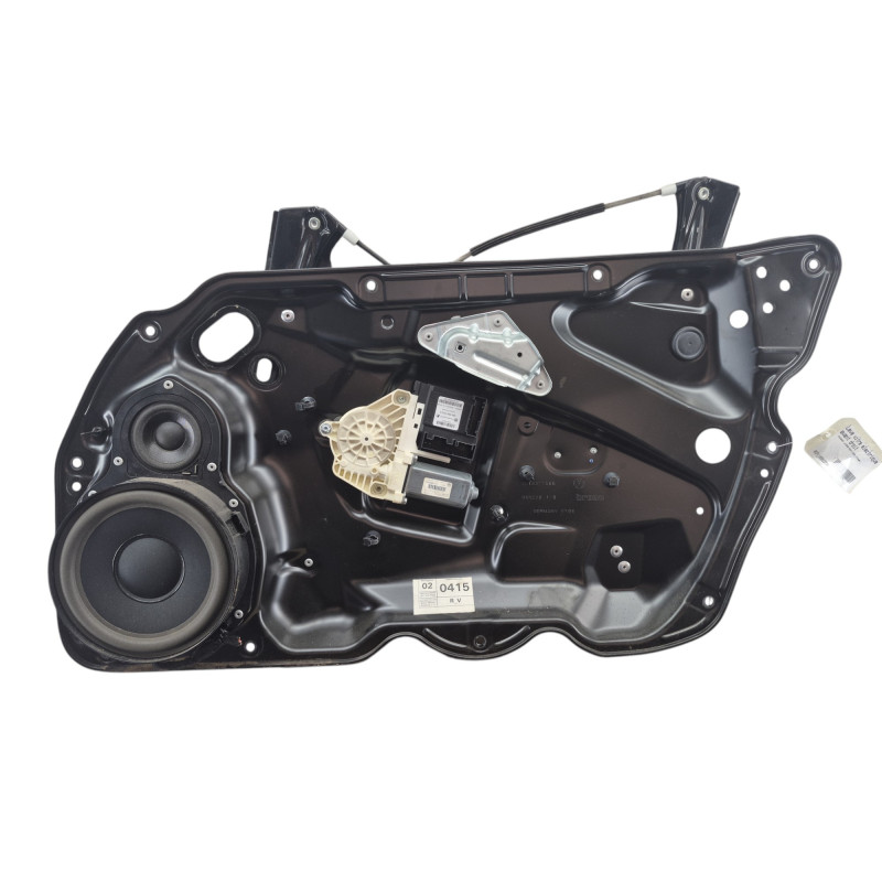 Leve vitre electrique avant droit VOLKSWAGEN PASSAT 5 Photo n°1