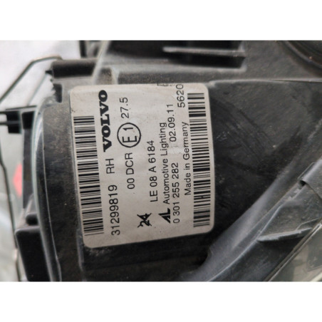 Optique avant principal droit (feux)(phare) VOLVO C 30