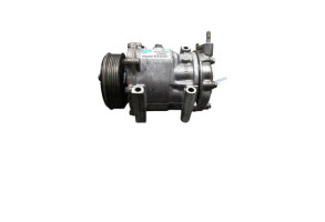 Compresseur clim VOLVO C 30 Photo n°4