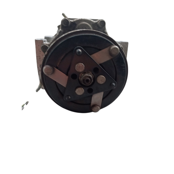 Compresseur clim VOLVO C 30 Photo n°6