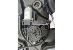 Leve vitre electrique arriere gauche VOLVO XC 60 1 Photo n°5