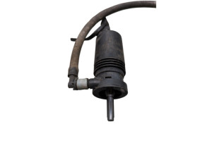Pompe lave glace avant VOLVO XC 60 1 Photo n°2
