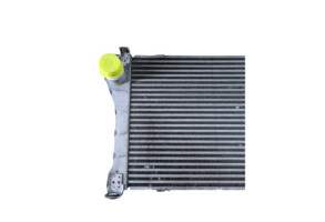 Echangeur air (Intercooler) TOYOTA AVENSIS 3 Photo n°2