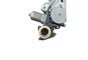 Leve vitre electrique arriere gauche TOYOTA AVENSIS 3 Photo n°3