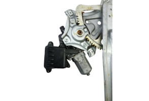 Leve vitre electrique arriere gauche TOYOTA AVENSIS 3 Photo n°5