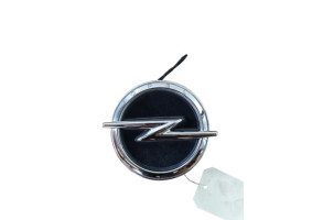 Bouton de coffre OPEL CORSA F Photo n°1