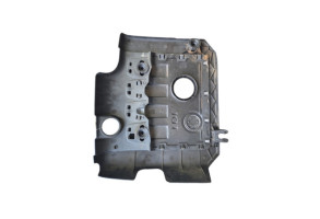 Cache moteur  VOLKSWAGEN GOLF 5 Photo n°2