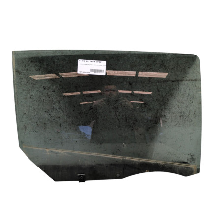 Vitre arriere droit PEUGEOT 308 2