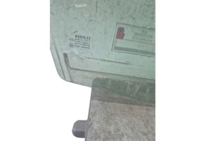 Vitre avant droit RENAULT CLIO 2 Photo n°2
