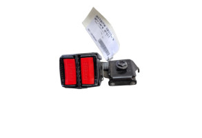Attache ceinture arriere droit RENAULT CLIO 2 Photo n°3