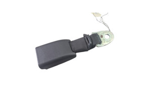 Attache ceinture arriere gauche TOYOTA AYGO 2 Photo n°1