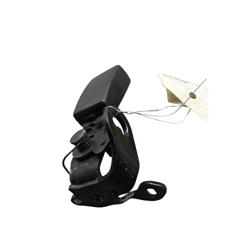 Attache ceinture arriere droit SEAT LEON 3 Photo n°1