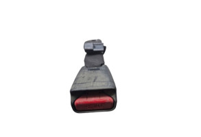 Attache ceinture arriere gauche TOYOTA AYGO X Photo n°1