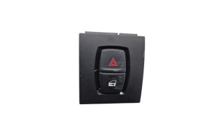Bouton de warning BMW SERIE 1 F20 Photo n°1
