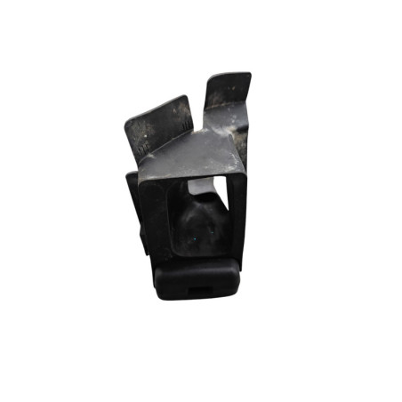 Attache ceinture arriere centrale TOYOTA YARIS 4