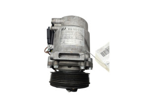 Compresseur clim OPEL CORSA F Photo n°3