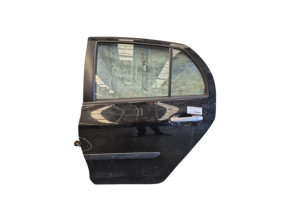Porte arriere gauche TOYOTA YARIS 2 Photo n°1
