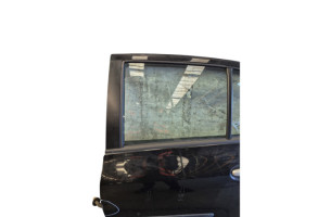 Porte arriere gauche TOYOTA YARIS 2 Photo n°2