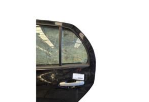 Porte arriere gauche TOYOTA YARIS 2 Photo n°4