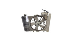 Moto ventilateur radiateur TOYOTA YARIS 2 Photo n°3