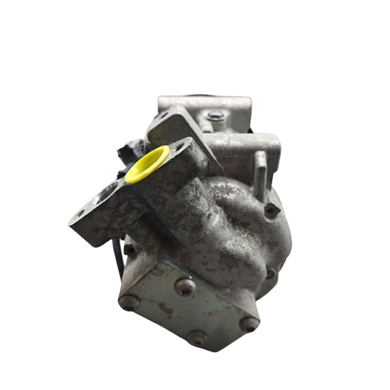 Compresseur clim RENAULT CLIO 4 Photo n°1