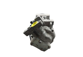 Compresseur clim RENAULT CLIO 4 Photo n°1