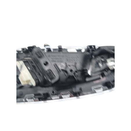 Poignee interieur avant gauche MERCEDES VITO 447