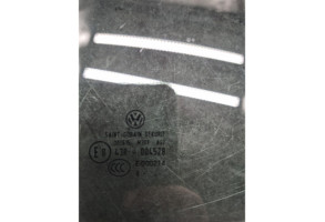 Custode arriere gauche (porte) VOLKSWAGEN JETTA 3 Photo n°2