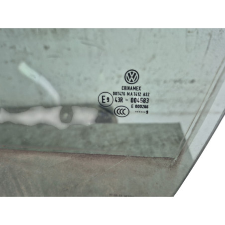 Vitre avant gauche VOLKSWAGEN JETTA 3