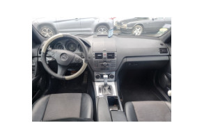 Verin de coffre MERCEDES CLASSE C 204 Photo n°13