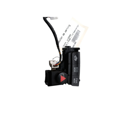 Bouton de warning TOYOTA PRIUS 3
