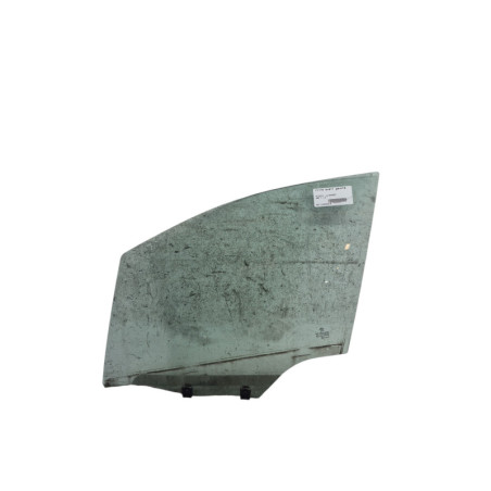 Vitre avant gauche PEUGEOT 208 1