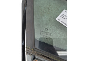 Custode avant droit (porte) PEUGEOT 308 1 Photo n°1