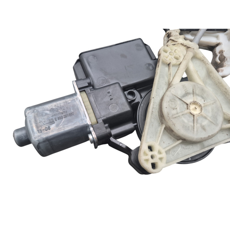 Leve vitre electrique arriere gauche VOLKSWAGEN POLO 5 Photo n°1