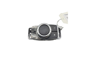 Commande GPS MERCEDES CLASSE A 176 Photo n°1
