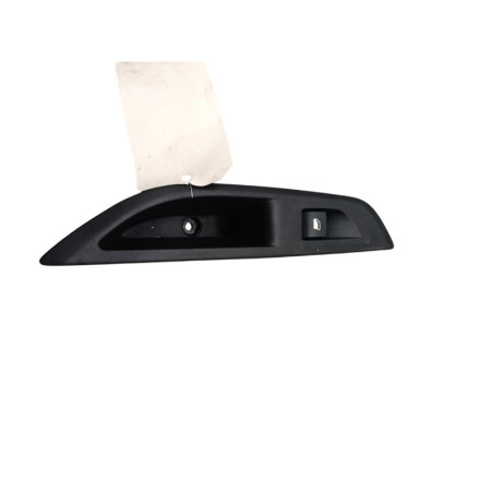 Interrupteur de leve vitre arriere droit PEUGEOT 208 2