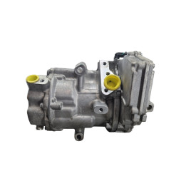 Compresseur clim RENAULT ARKANA Photo n°1