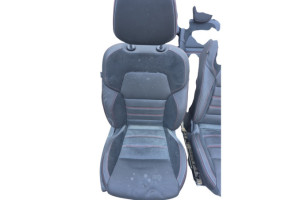 Interieur complet RENAULT ARKANA Photo n°6