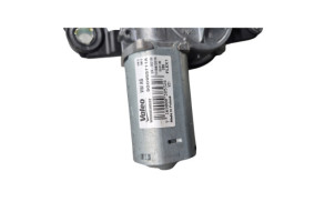 Moteur essuie glace arriere VOLKSWAGEN GOLF 7 Photo n°3