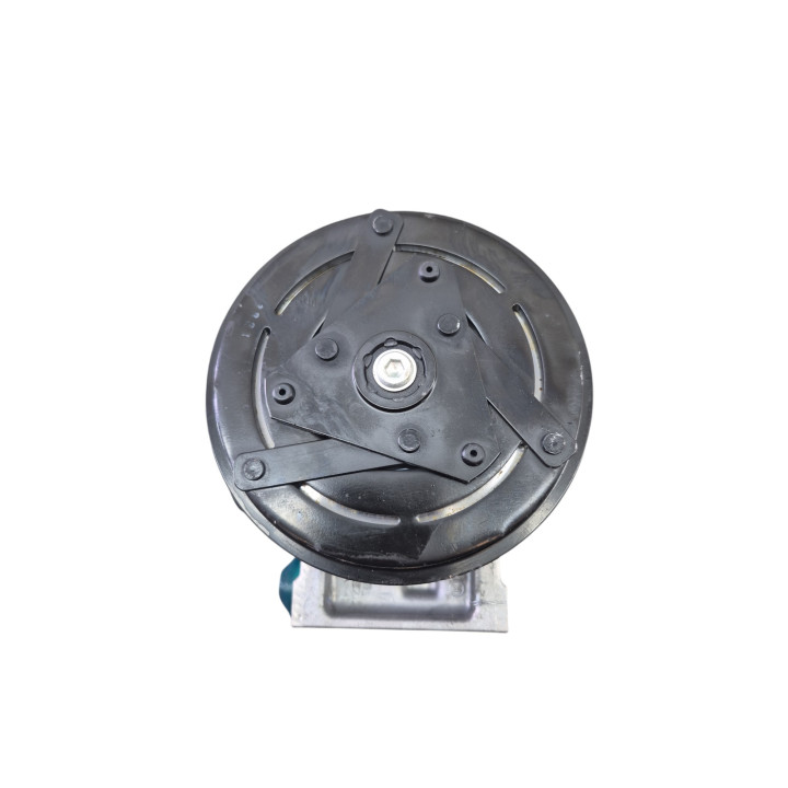 Compresseur clim RENAULT CLIO 5 Photo n°5