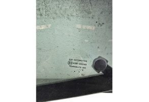 Vitre arriere gauche TOYOTA AYGO 2 Photo n°2