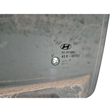 Vitre arriere gauche HYUNDAI I 20 2