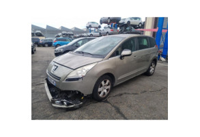 Aile avant droit PEUGEOT 5008 1 Photo n°8