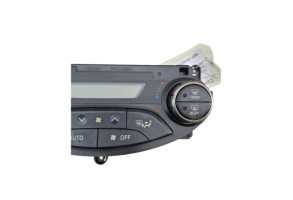 Commande chauffage TOYOTA YARIS 3 Photo n°3