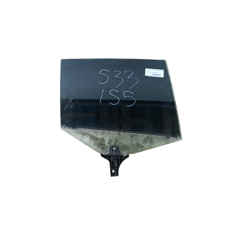 Vitre arriere droit VOLKSWAGEN GOLF 5 Photo n°1
